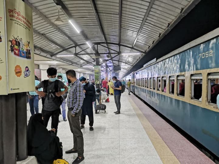 Indian Railways: विश्व स्तरीय सुविधाएं देने रेलवे लाएगा नई पालिसी